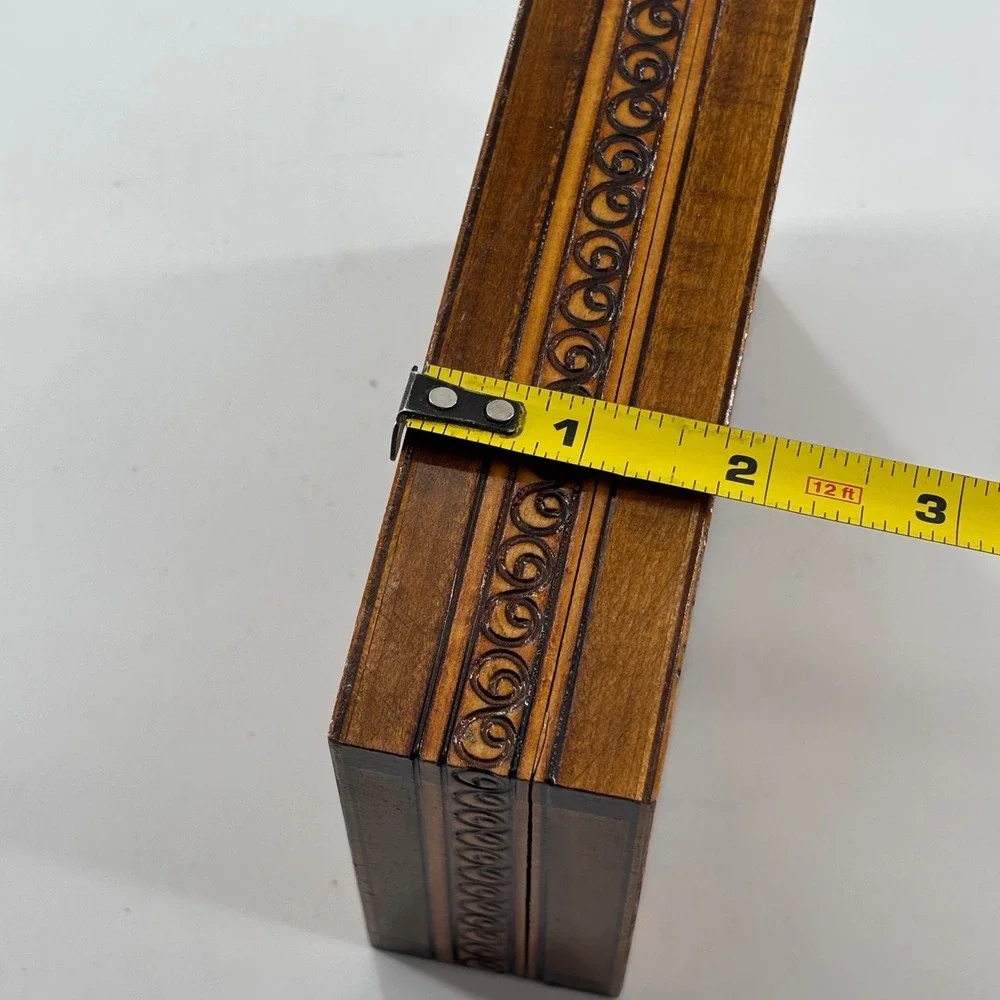 Vintage Wooden Trinket Box Carved Floral‎ Design Hinged Lid Jewelry Keepsake